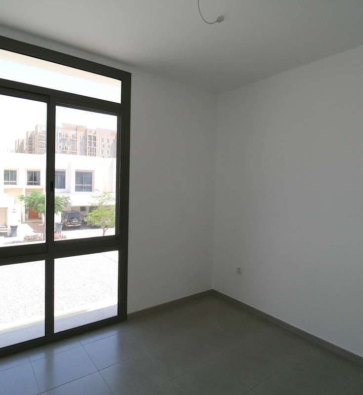 3 Bedroom Townhouse For Rent Zahra Townhouses Lp04136 1836cead86f01e00.jpg