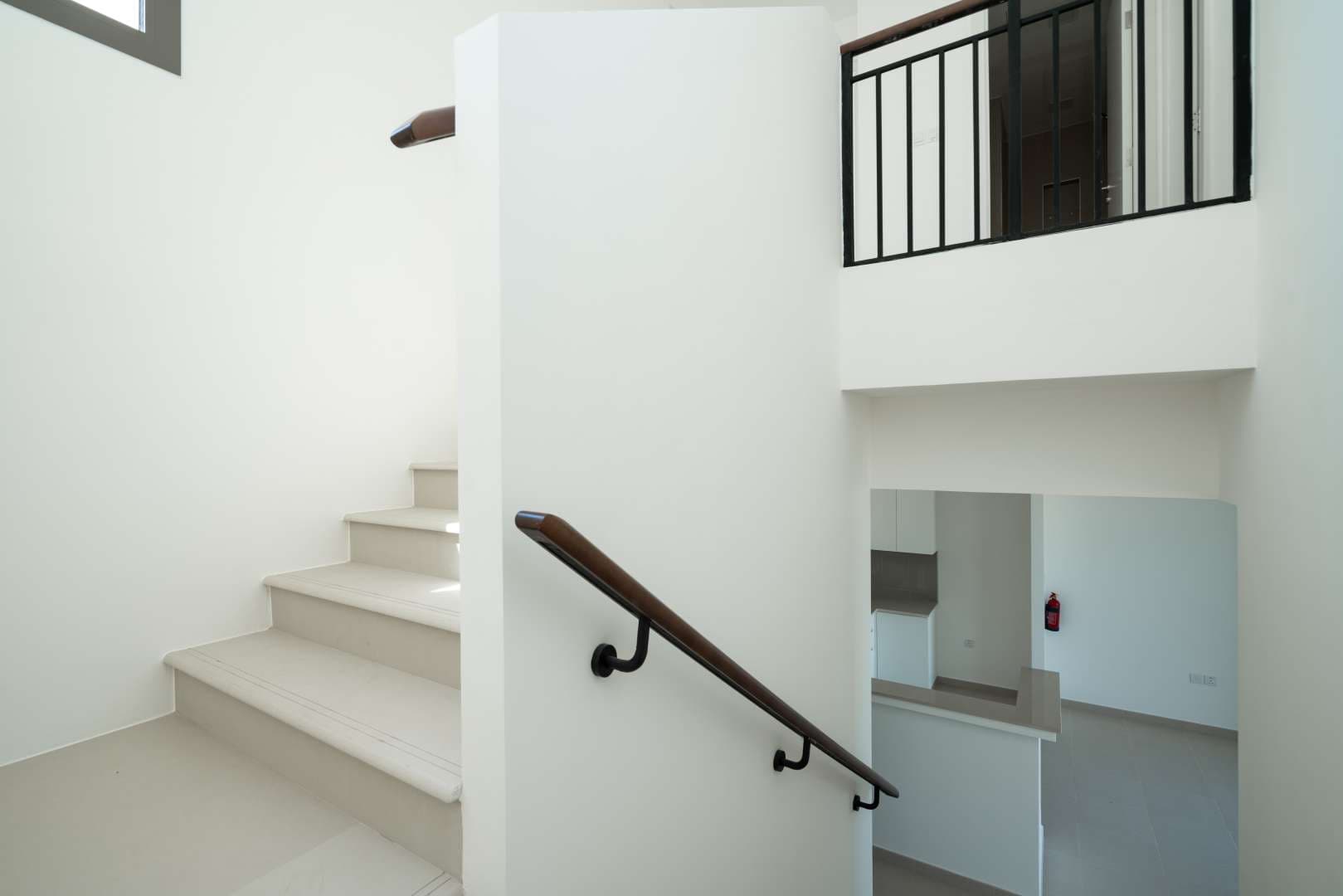 3 Bedroom Townhouse For Rent Zahra Townhouses Lp05539 1fa9f403c6986100.jpg
