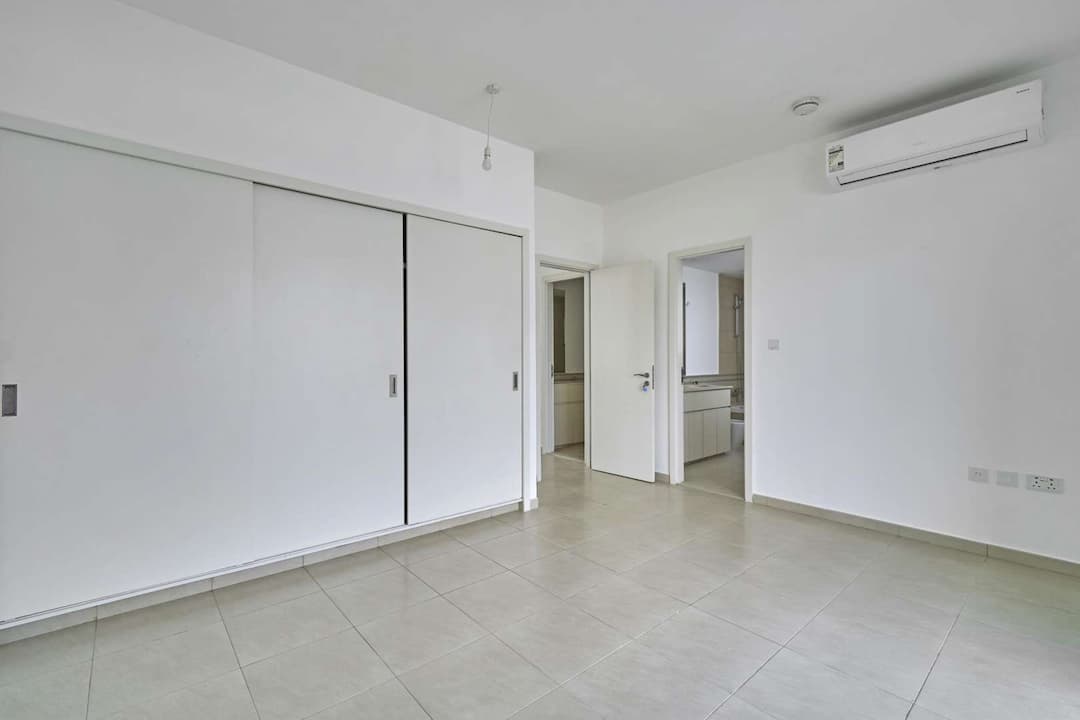 3 Bedroom Townhouse For Rent Zahra Townhouses Lp05651 134a2f36dd5bc300.jpg