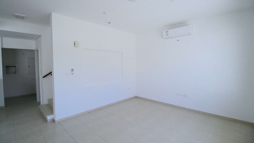 3 Bedroom Townhouse For Sale Zahra Townhouses Lp07624 106e68f134f9df00.jpg