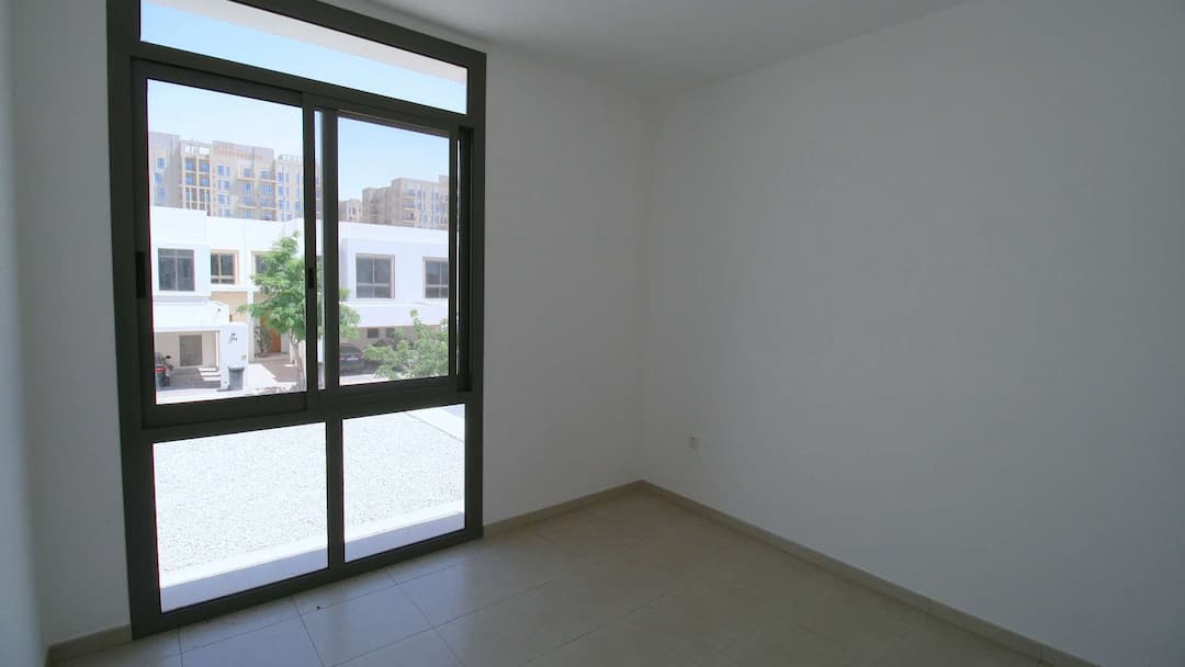 3 Bedroom Townhouse For Sale Zahra Townhouses Lp07624 27a5b57a5b9a1000.jpg