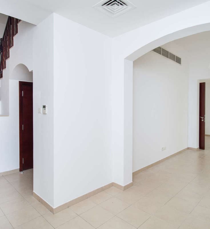 3 Bedroom Villa For Rent Al Reem Lp04714 155bc566e60f3b00.jpg