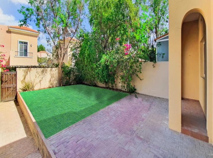 3 Bedroom Villa For Rent Al Reem Lp11104 1ae8ddab363b0d00.jpg