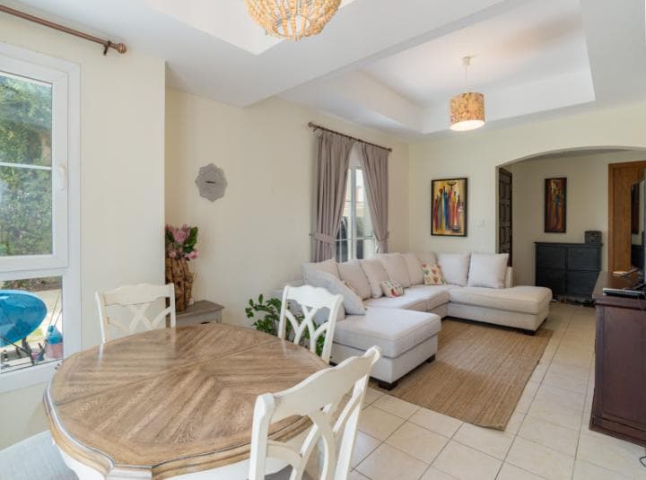 3 Bedroom Villa For Rent Al Reem Lp15605 16dfd742c73baa00.jpg