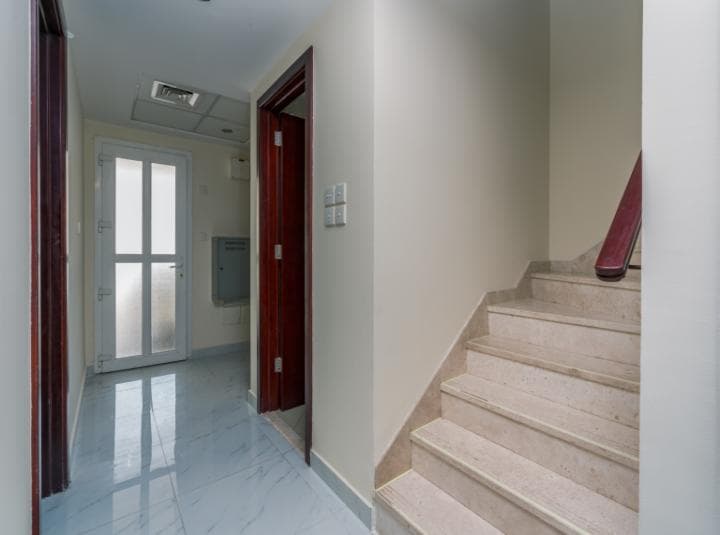 3 Bedroom Villa For Rent Jumeirah Business Centre 5 Lp35456 161b29dccf00d700.jpg