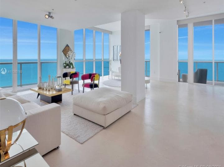 3 Bedroom Villa For Sale Miami Beach Lp09737 25239c8464f83800.jpg