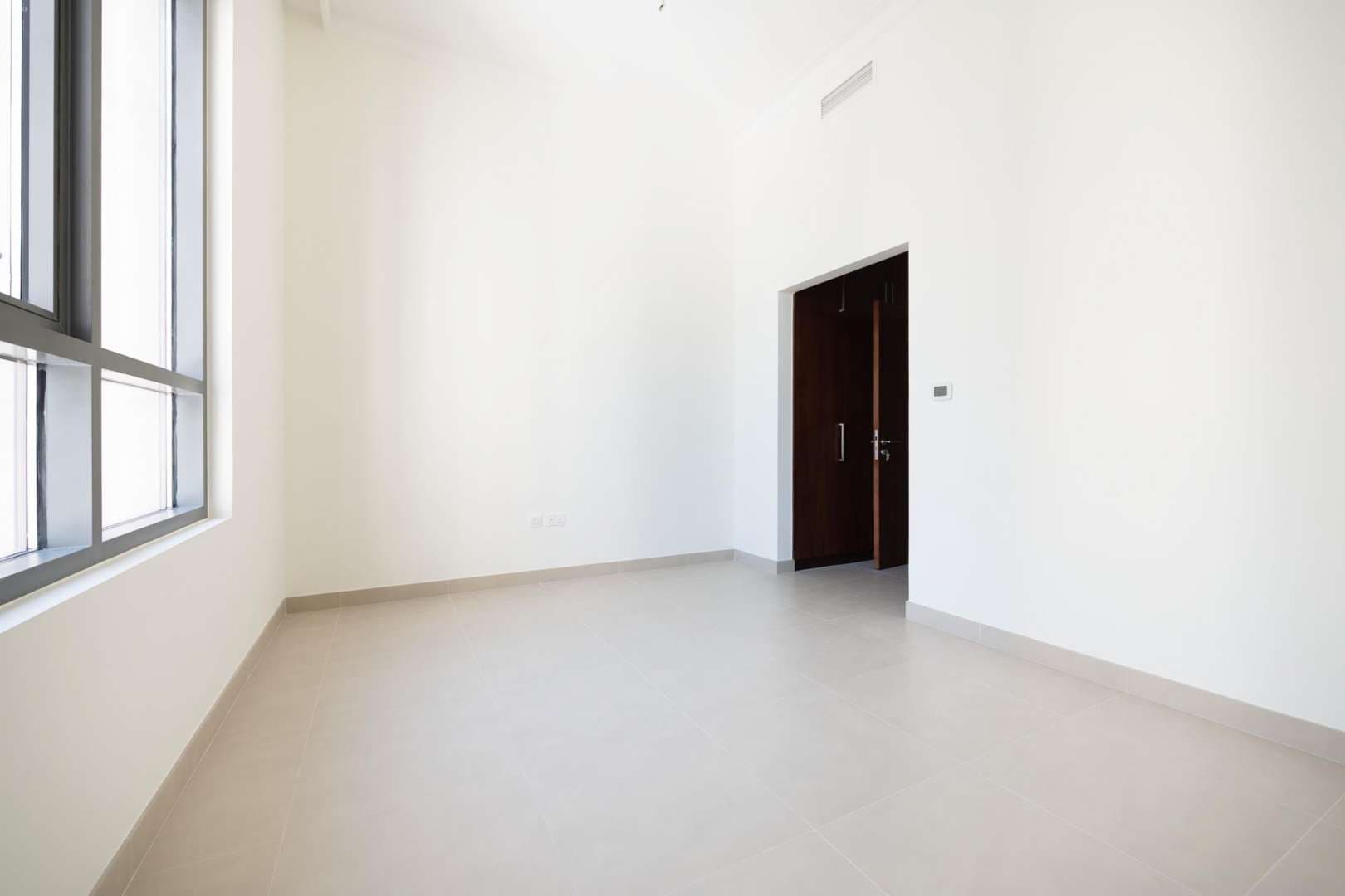 4 Bedroom Apartment For Rent Dubai Creek Residences Lp08130 1a549738dffbb600.jpg