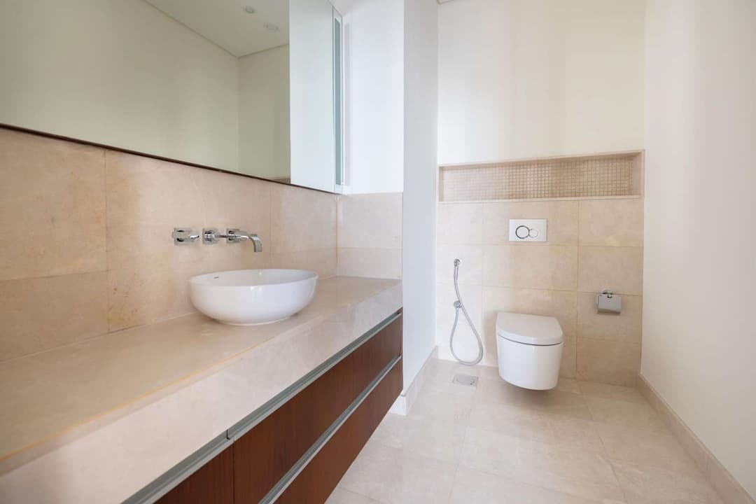 4 Bedroom Apartment For Rent Dubai Creek Residences Lp08130 1f156fee3f4ff900.jpg