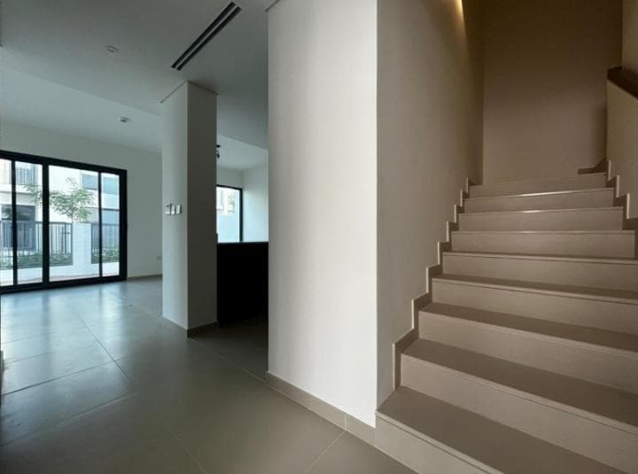 4 Bedroom Apartment For Rent Elan Lp32702 60b22b657234a00.jpg