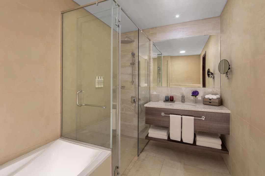 4 Bedroom Apartment For Sale Avani Palm View Hotel Suites Lp06806 294f81a0704c8000.jpg