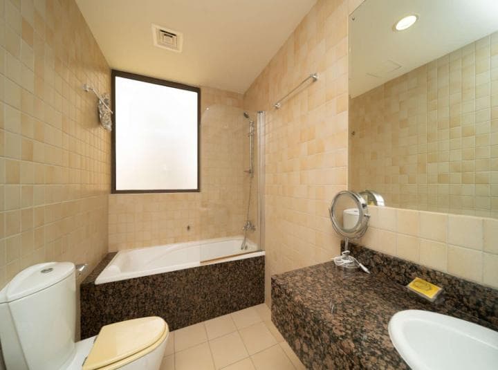 4 Bedroom Apartment For Sale Sadaf Lp12990 13ce626f33967a00.jpg