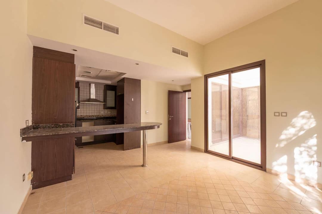 4 Bedroom Townhouse For Rent Al Salam Lp05520 9bac2ab3b13d300.jpg