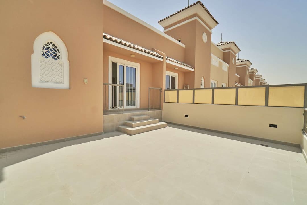 4 Bedroom Townhouse For Rent Victory Heights Lp08051 D4856ea1bf2b280.jpg