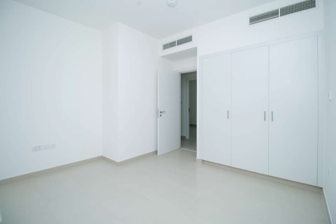 4 Bedroom Townhouse For Rent Zahra Townhouses Lp05569 450193db9cb5780.jpg