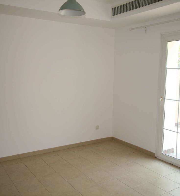 4 Bedroom Villa For Rent Al Reem Lp04502 173f1916bf46f600.jpg