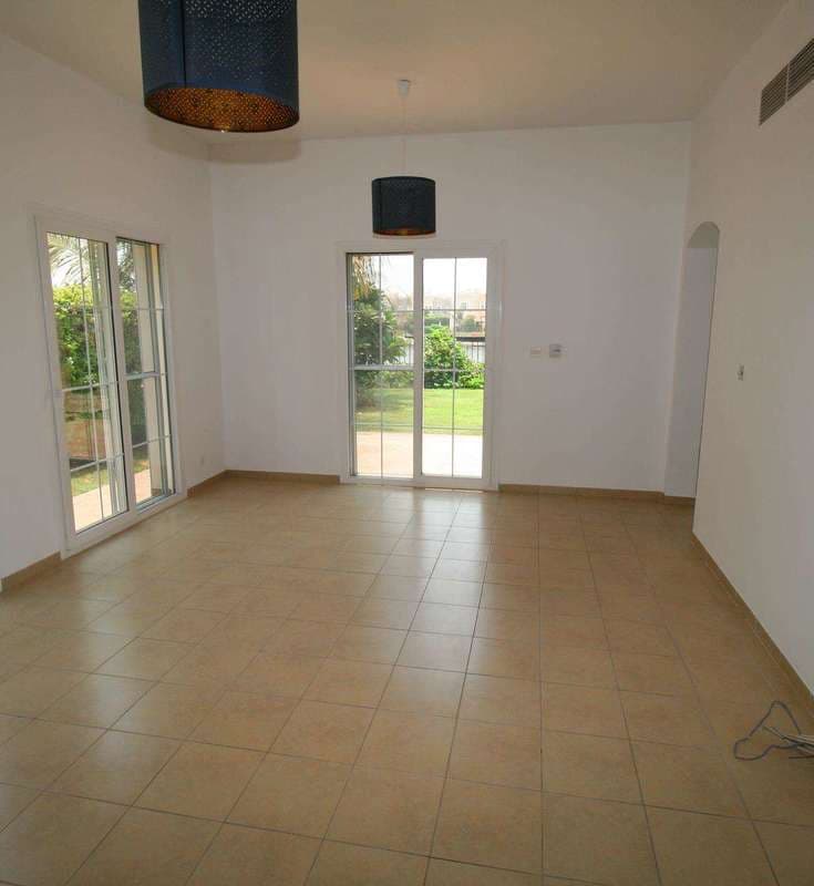 4 Bedroom Villa For Rent Al Reem Lp04504 19a956c0212d2200.jpg