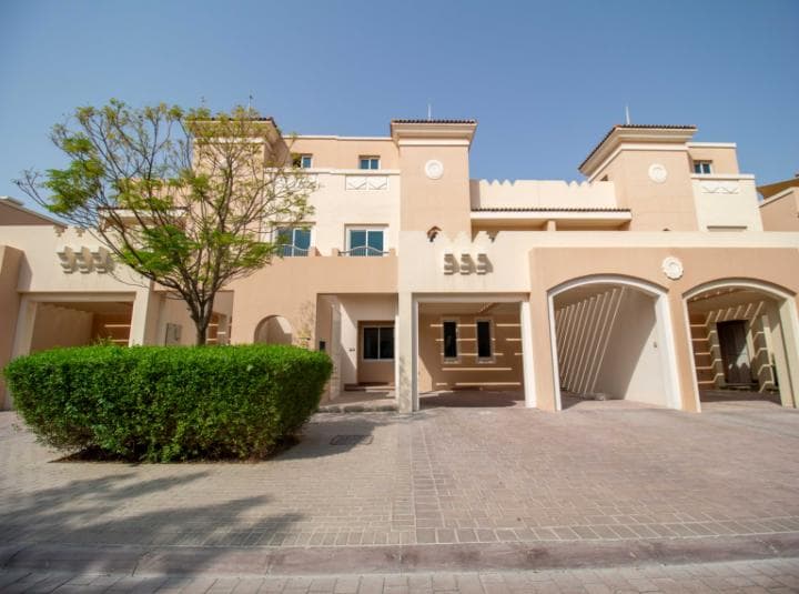 4 Bedroom Villa For Rent Al Thamam 35 Lp36674 1477c093f96ed40.jpg