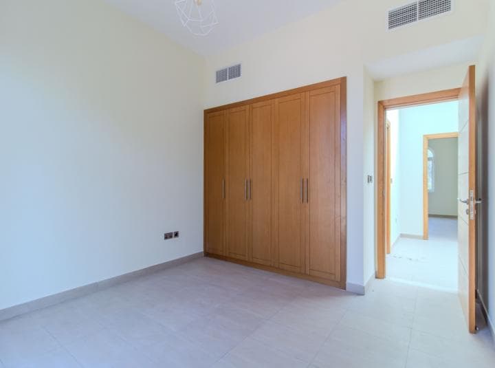 4 Bedroom Villa For Rent Jumeirah Business Centre 3 Lp38576 2e3f3eddbabca600.jpg