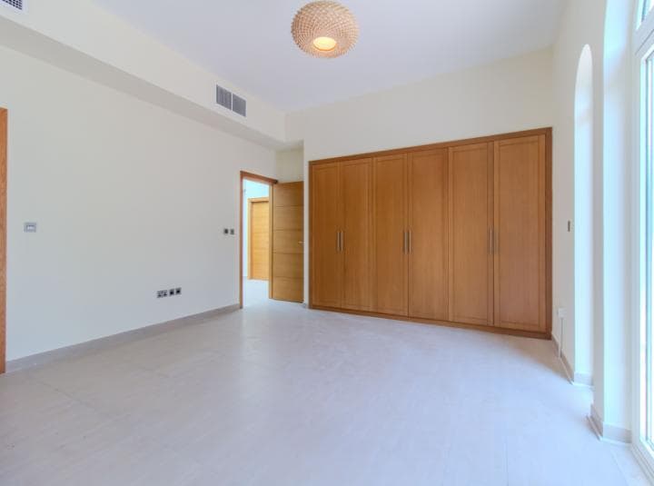4 Bedroom Villa For Rent Jumeirah Business Centre 3 Lp38576 Ef305592c2eb900.jpg