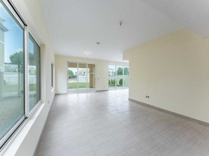 4 Bedroom Villa For Rent Jumeirah Business Centre 3 Lp39360 11bc8b27c6b8f700.jpg