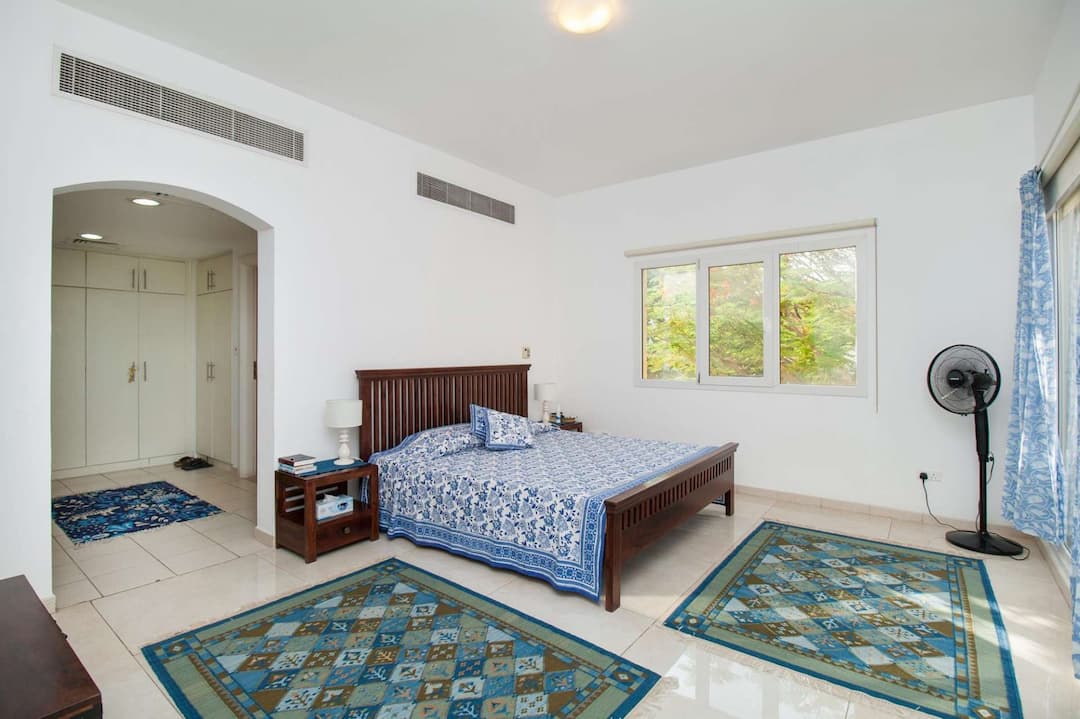 4 Bedroom Villa For Rent Meadows 3 Lp04877 287e149573a75e00.jpg