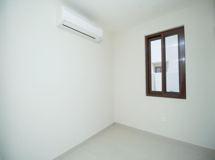 4 Bedroom Villa For Rent Rasha Lp12812 28e6a6e3f18d1200.jpg