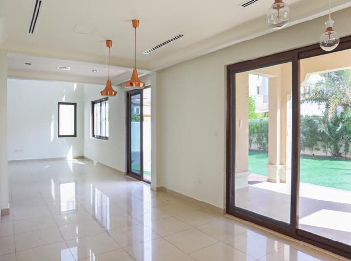 4 Bedroom Villa For Rent Rasha Lp12848 2f7e4f875567a000.jpg