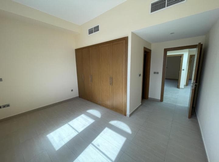 4 Bedroom Villa For Sale Jumeirah Business Centre 3 Lp39537 1ed0db276545e700.jpg