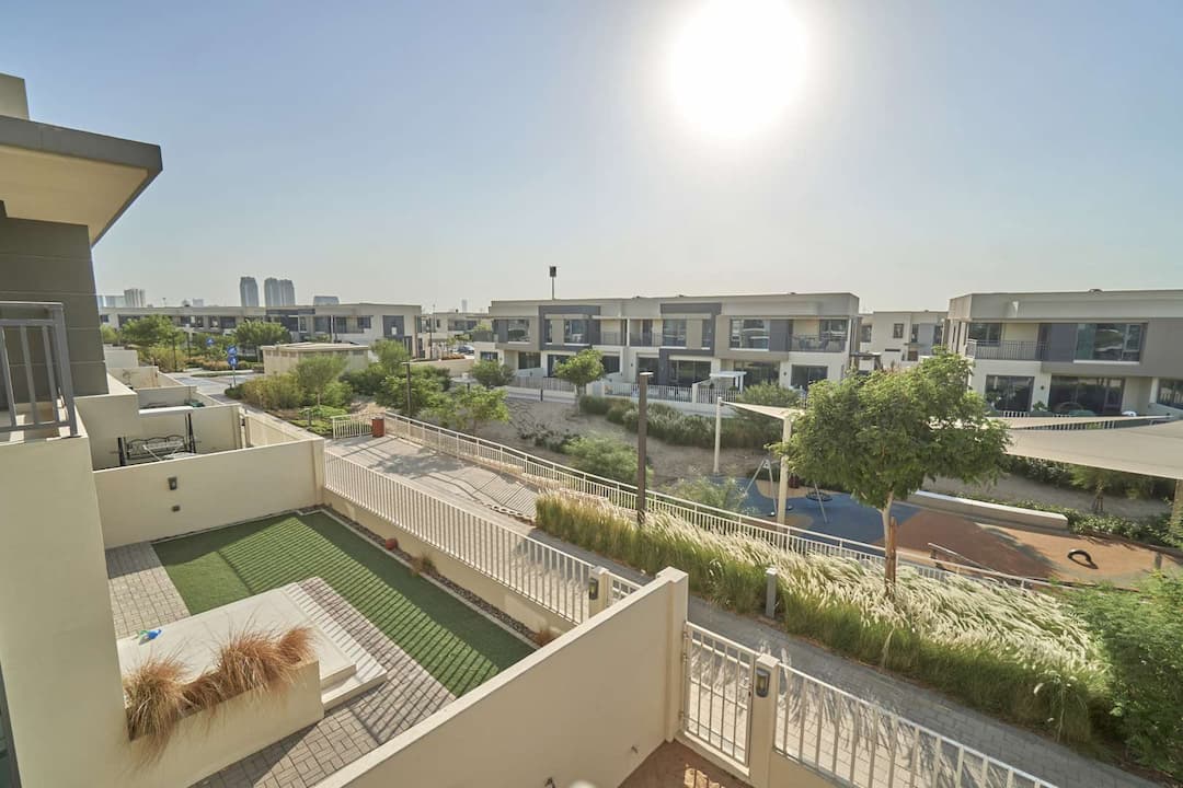 5 Bedroom Townhouse For Sale Maple At Dubai Hills Estate Lp08617 25adeee545d97a00.jpg