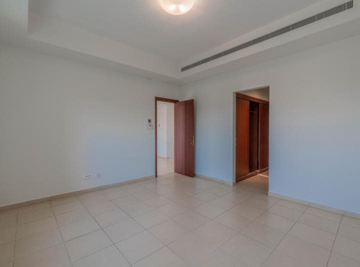 5 Bedroom Villa For Rent Al Mahra Lp14909 8fe45e56eac1880.jpg