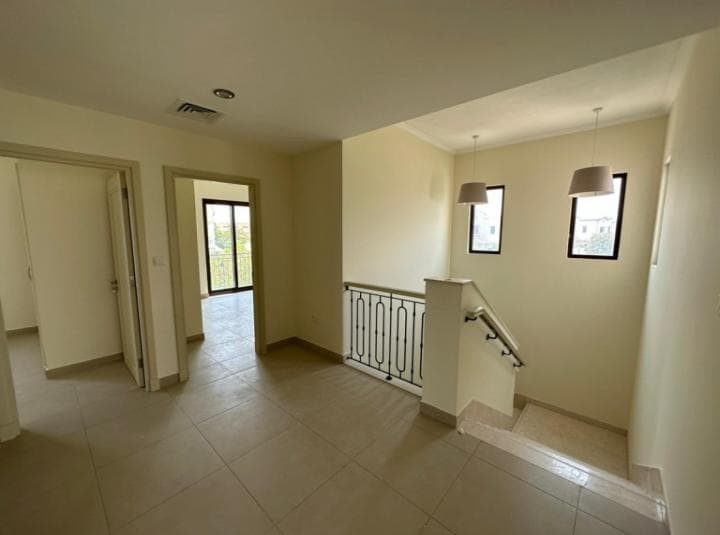 5 Bedroom Villa For Rent Building B Lp26928 30e472a3a5894000.jpg