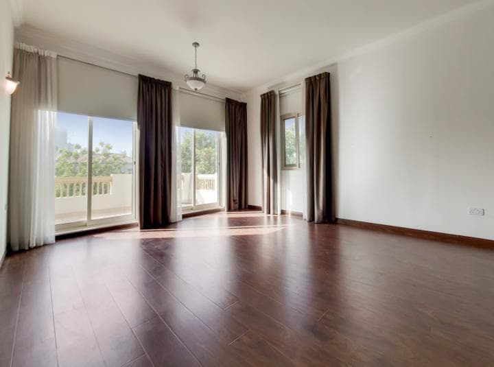 5 Bedroom Villa For Rent European Clusters Lp14564 10c56a3cde1b3a00.jpg