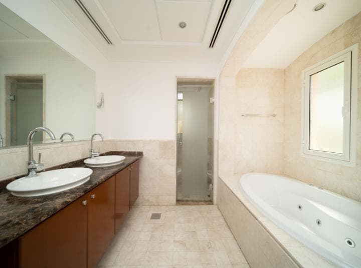 5 Bedroom Villa For Rent Hattan Lp14221 1f7ee95de2944100.jpg