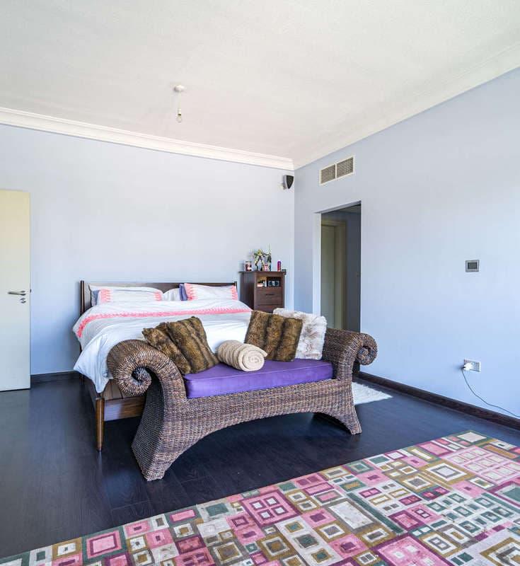 5 Bedroom Villa For Rent Morella Lp03949 E90eb605ea94900.jpg