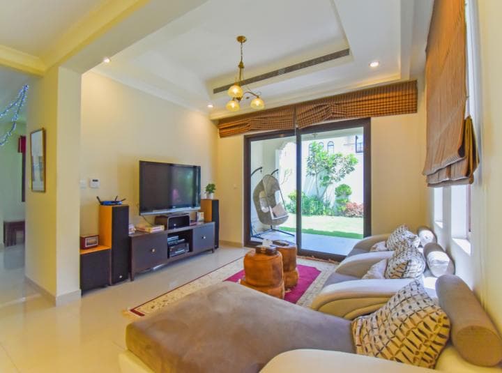 5 Bedroom Villa For Rent Rasha Lp12454 148d2ca99dc23b00.jpg