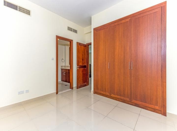 5 Bedroom Villa For Rent Samara Lp13689 D1a85d714ccd400.jpg