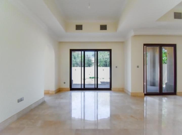 5 Bedroom Villa For Sale Aseel Lp12895 95e68aa0d889f00.jpg