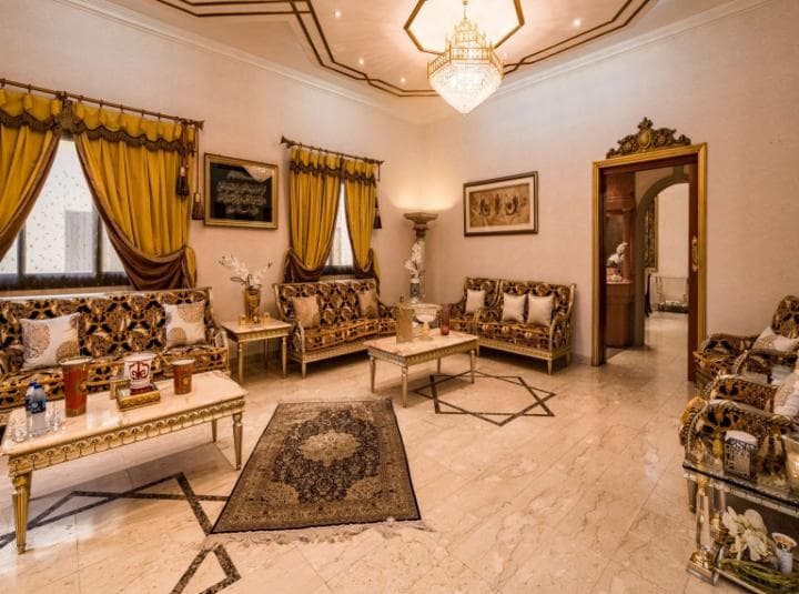 5 Bedroom Villa For Sale Jumeirah Villas Lp03473 20115810b5e2fa00.jpg
