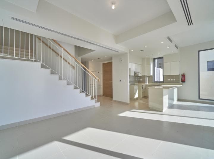 5 Bedroom Villa For Sale Maple At Dubai Hills Estate Lp11061 28d04c977e2a3800.jpg