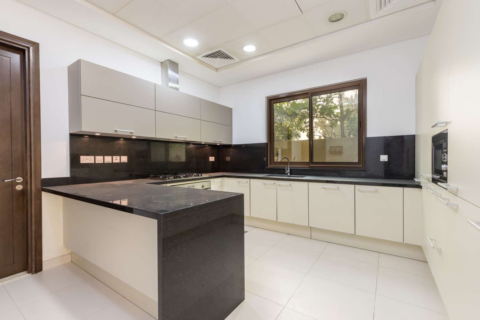 5 Bedroom Villa For Sale Meydan Gated Community Lp11612 17dfddda06d60b00.jpg