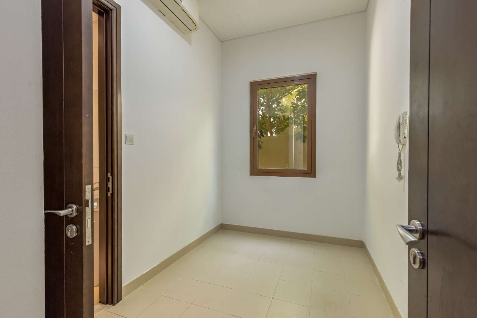 5 Bedroom Villa For Sale Meydan Gated Community Lp11612 19df6d604543fd00.jpg