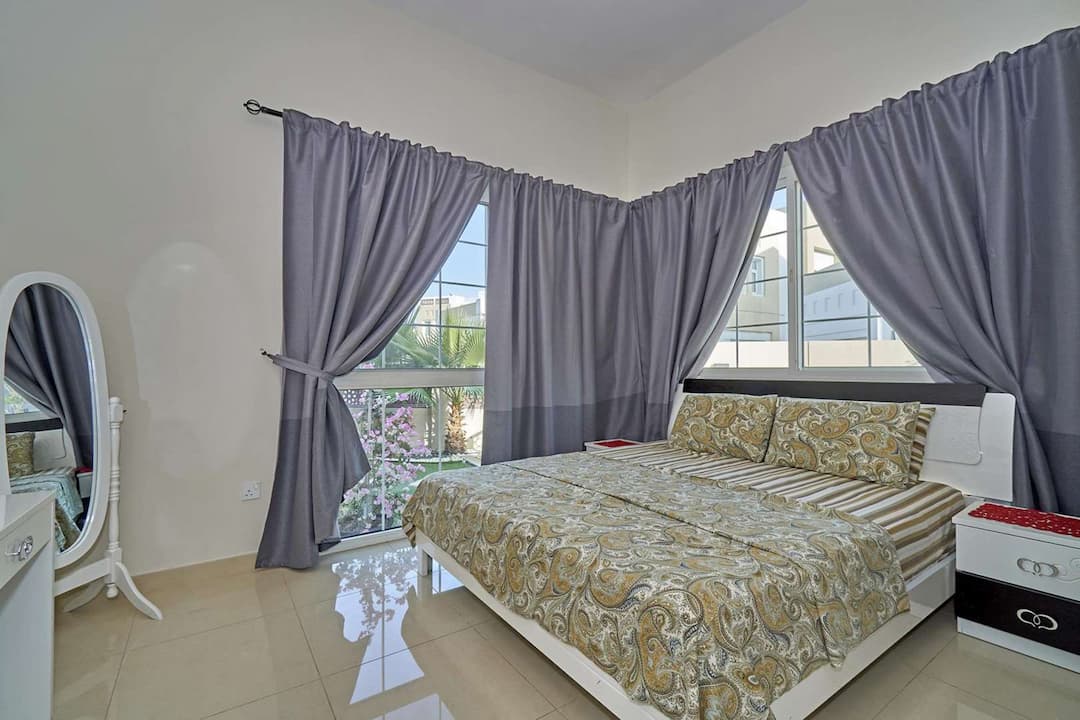 5 Bedroom Villa For Sale Naseem Lp06233 2b74f6f72bdd3800.jpg