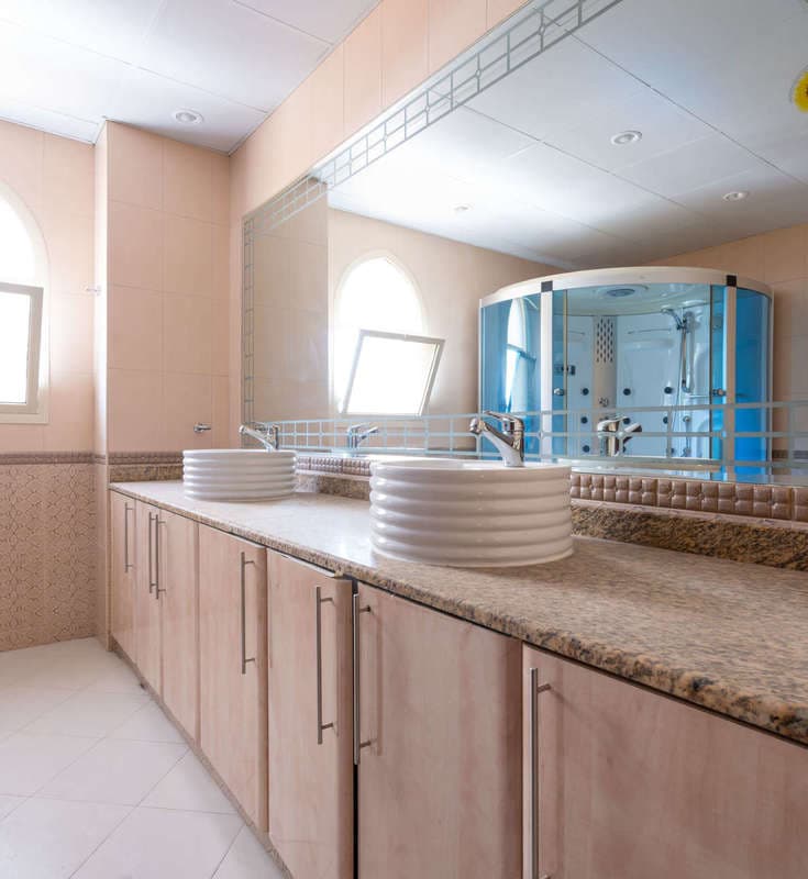 5 Bedroom Villa For Sale Umm Al Sheif Lp04691 958219abaa64e00.jpg