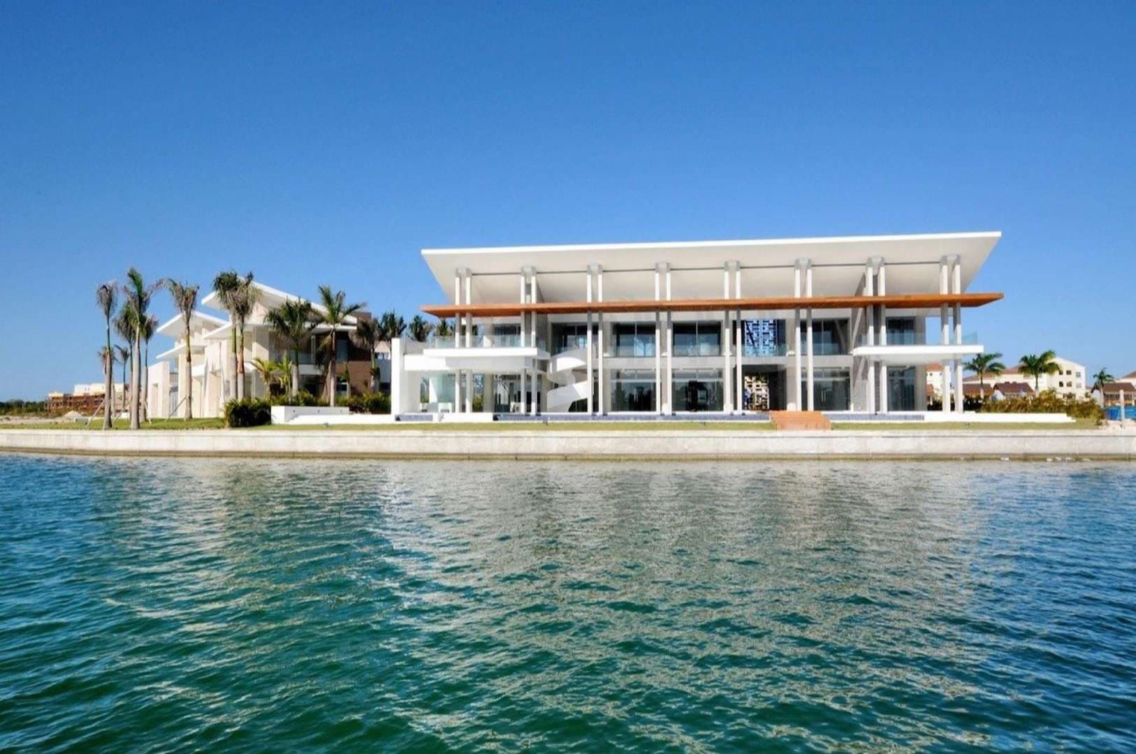 5 Bedroom Villa For Sale Villa En Isla Grande Marina De Cap Cana Lp05010 14b85fd2c361d800.jpeg