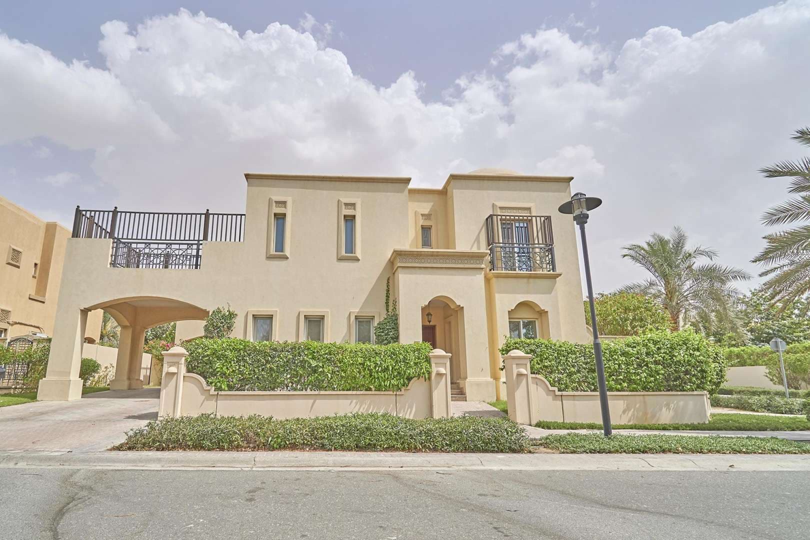 6 Bedroom Villa For Rent Al Mahra Lp07831 12ed1c224bb38300.jpg