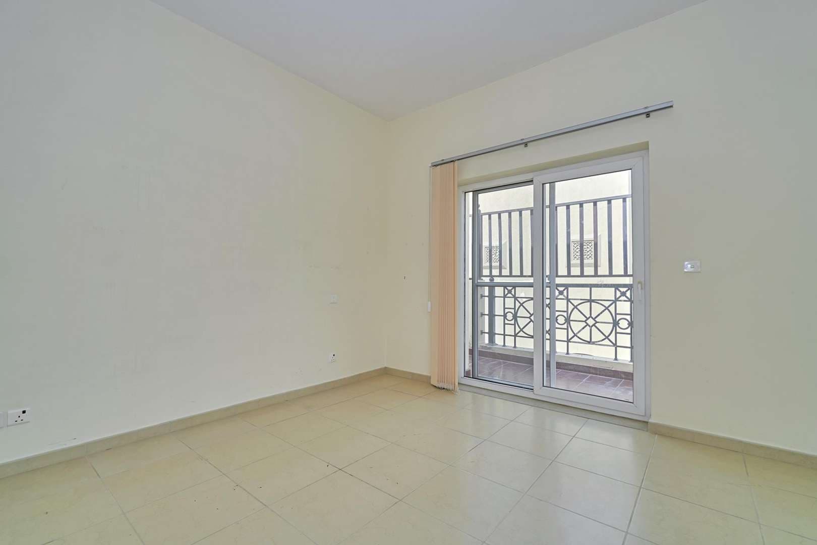 6 Bedroom Villa For Rent Al Mahra Lp07831 26a9499e79283a00.jpg