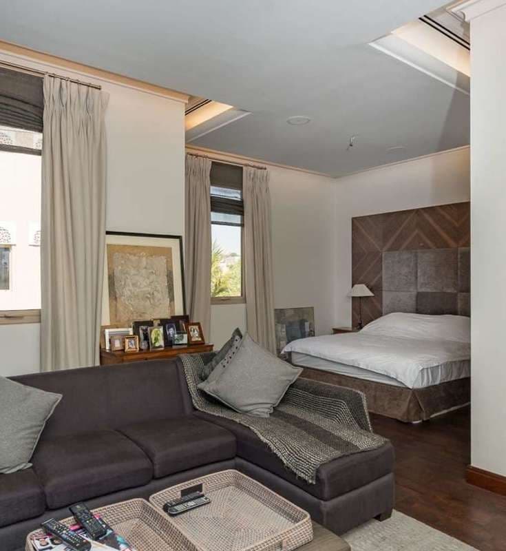 6 Bedroom Villa For Rent Bromellia Lp03331 8c94f8f471eca80.jpg