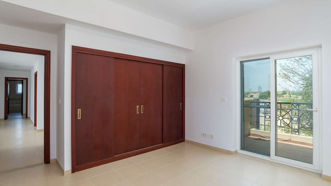 6 Bedroom Villa For Sale Al Mahra Lp08133 294036af35aabe00.jpg