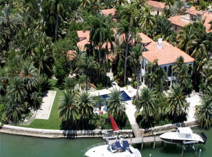 6 Bedroom Villa For Sale Miami Beach Lp09833 14b5c6f406f9a200.jpg