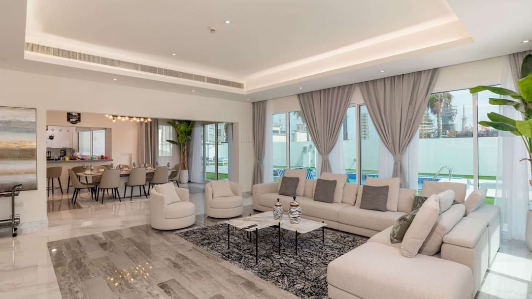 6 Bedroom Villa For Sale Pearl Jumeirah Lp08107 1cf350951c9d1200.jpeg